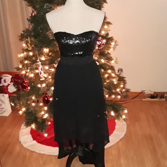 love, Fire Dresses & Skirts - Beautiful Black Dress